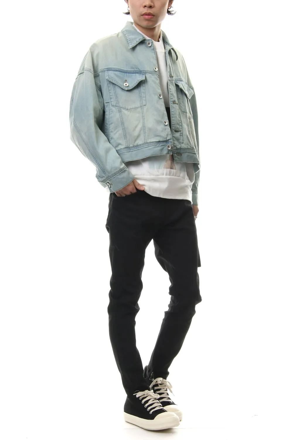 DENIM JACKET
