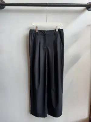 GROUNDED Trousers