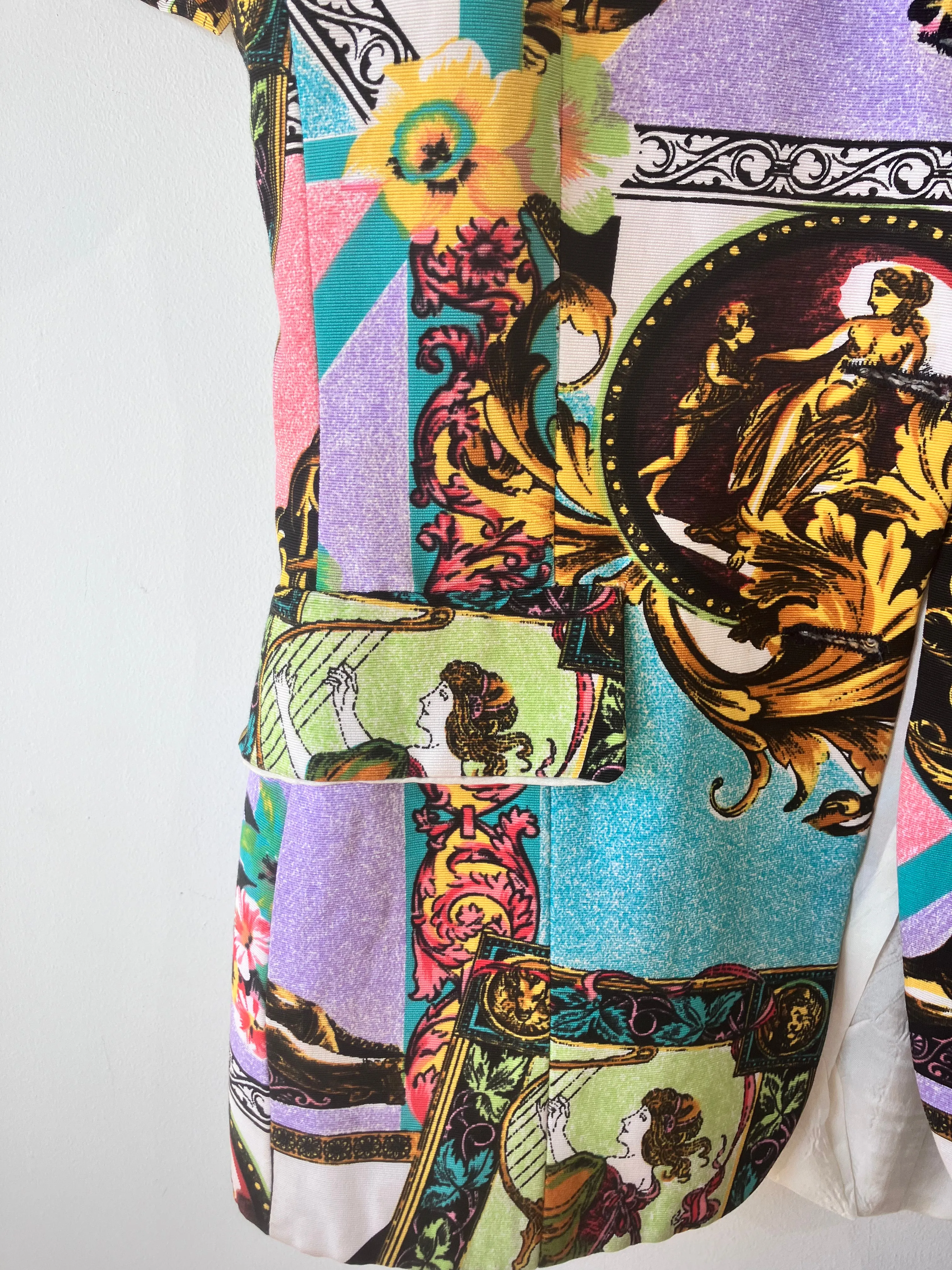Vintage Vertigo Printed Short Sleeve Blazer
